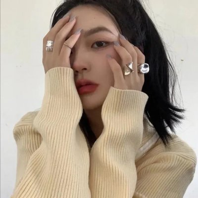 桃脸泪痕